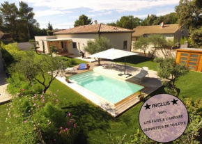 3 bedrooms new house with heated swimming pool